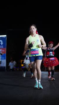 BIB: 47429, 4634
                            <button type="button" onclick="openModal(23116274)" class="btn btn-primary btn-sm float-right btn-popup" data-toggle="modal" data-target=".modal-high-quality">
                        <i class="fas fa-shopping-cart"></i> Add to Cart
                    </button>
                                            <button type="button" onclick="isThisMe(23116274, true)" class="btn btn-success btn-sm float-right btn-popup btn-isme hidden" data-toggle="tooltip" data-placement="bottom" title="นี่คือรูปของคุณใช่ไหม คลิกที่นี่เพื่อเอาเข้าอัลบั้ม">
                        <i class="fas fa-plus"></i> Add to album
                    </button>
                    <button type="button" onclick="isThisMe(23116274, false)" class="btn btn-warning btn-sm float-right btn-popup btn-isnotme hidden">
                        <i class="fas fa-ban"></i> Remove from album
                    </button>